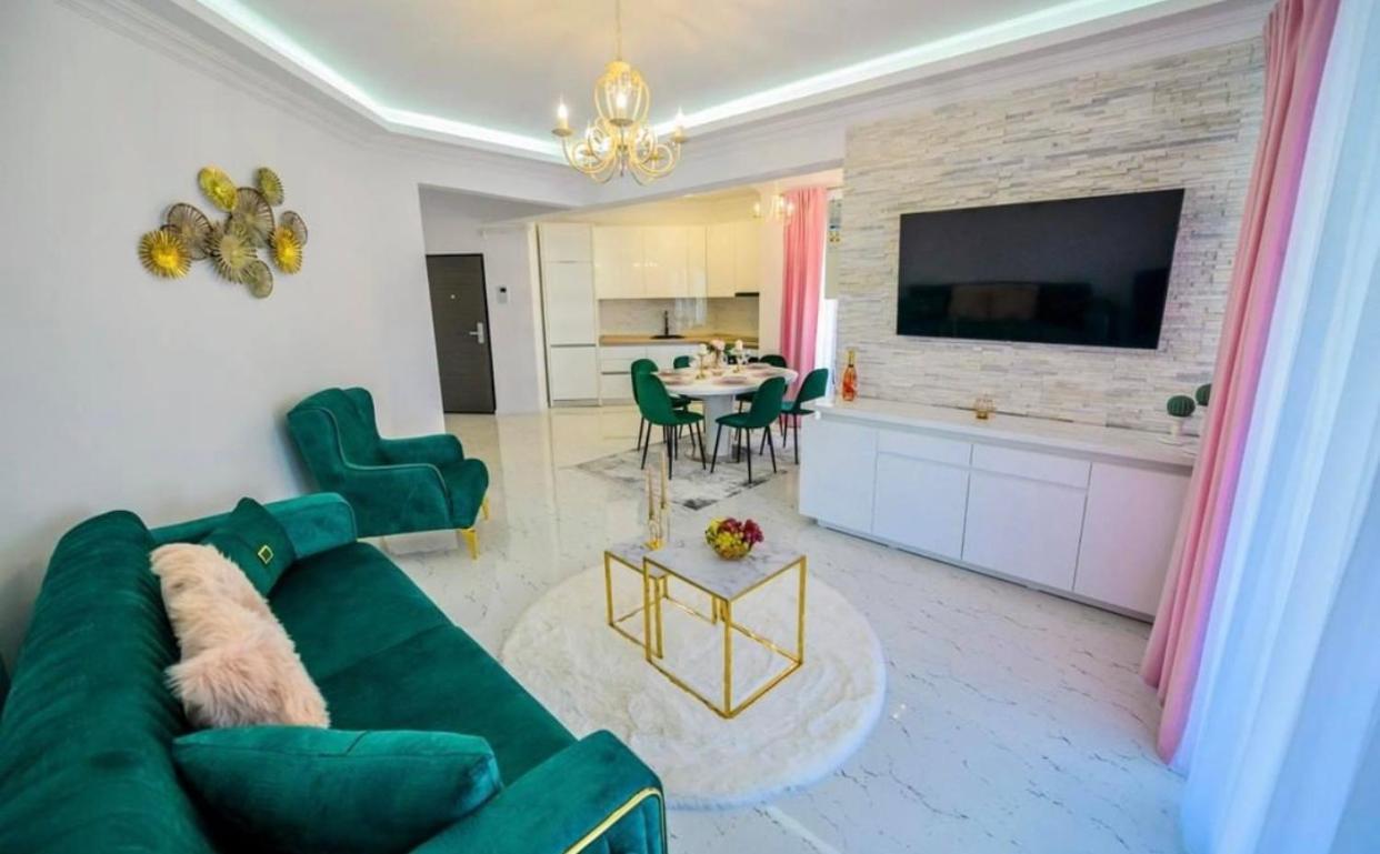 Grazzia Deluxe Apartments Năvodari Eksteriør billede