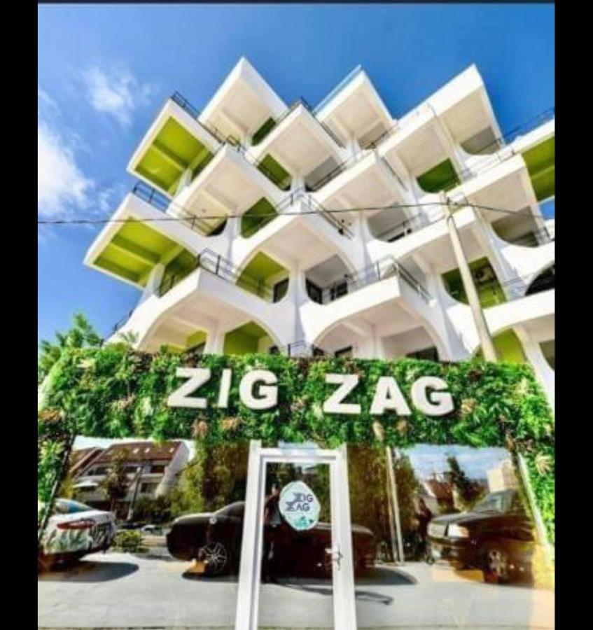 Grazzia Deluxe Apartments Năvodari Eksteriør billede
