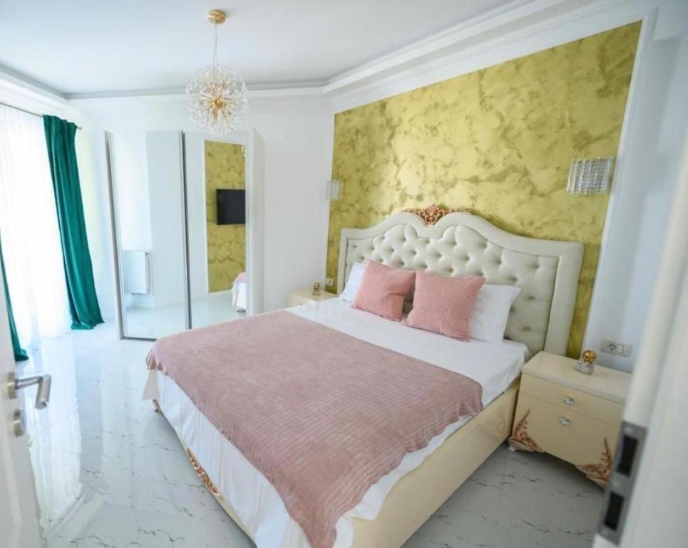 Grazzia Deluxe Apartments Năvodari Eksteriør billede