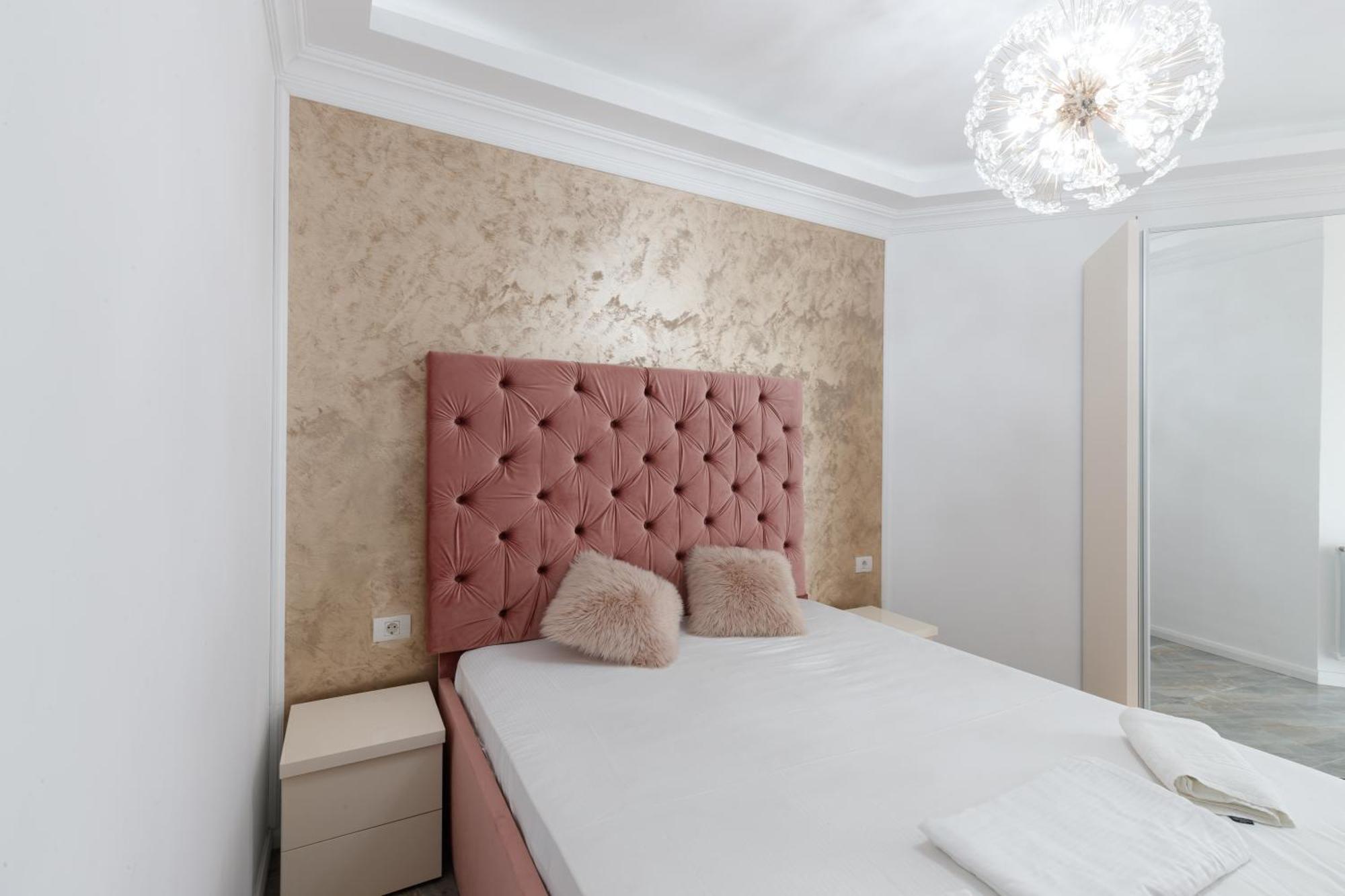 Grazzia Deluxe Apartments Năvodari Eksteriør billede